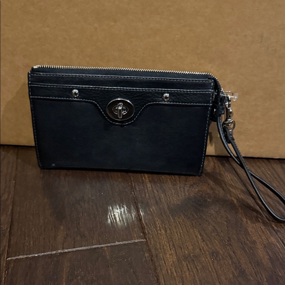 Black Wristlet Wallet